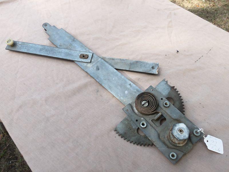 Triumph tr7 tr8 window regulator right passenger door