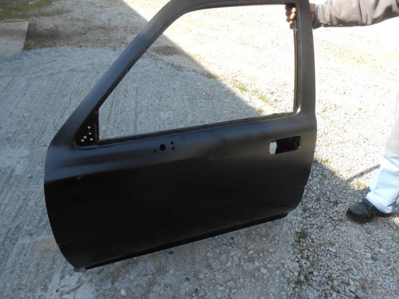 1989-96 toyota door shell after market ,brand new rn85/yn100