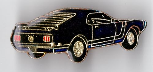 Ford mustang fastback shelby beautiful tie lapel pin with clasp (1)