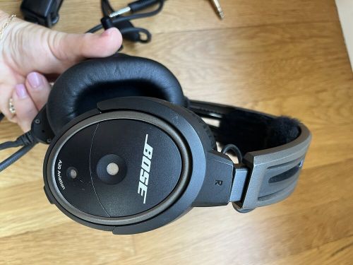 Bose a20 aviation headset with bluetooth &amp; dual plug cable - black