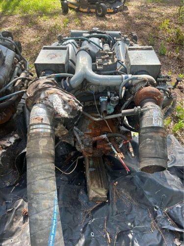 Detroit diesel 6v53t 320 hp  marine diesel engine pair  running take-outs  turbo