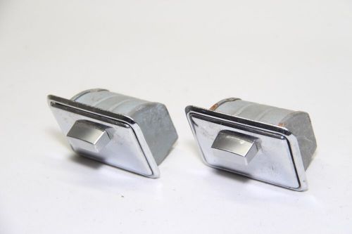 Cessna ash tray receptacle assembly set (2), p/n: 0411030-5