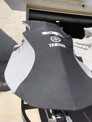 Oem yamaha 2015-2020  vxr waverunner cover gray/black - mwv-cvrvr-bc-19