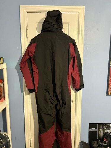 Tobe vivid v3 monosuit snowmobile