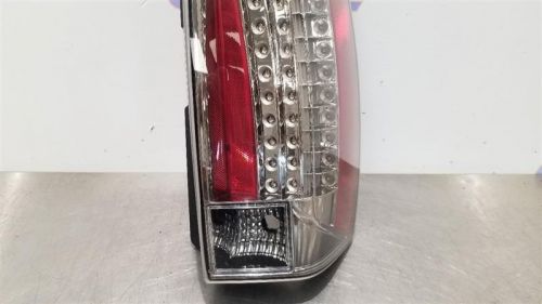 14 cadillac escalade platinum tail light tail lamp right passenger