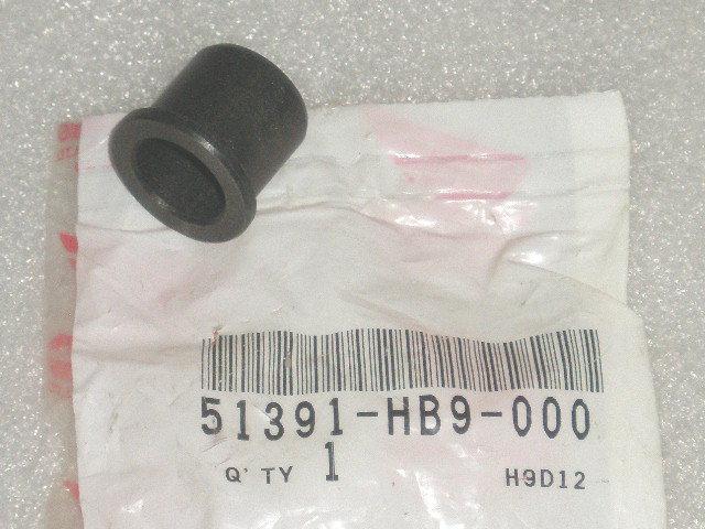 1986 honda trx250r trx 250 r 4-wheel atv front arm pivot thrust bush bushing nos