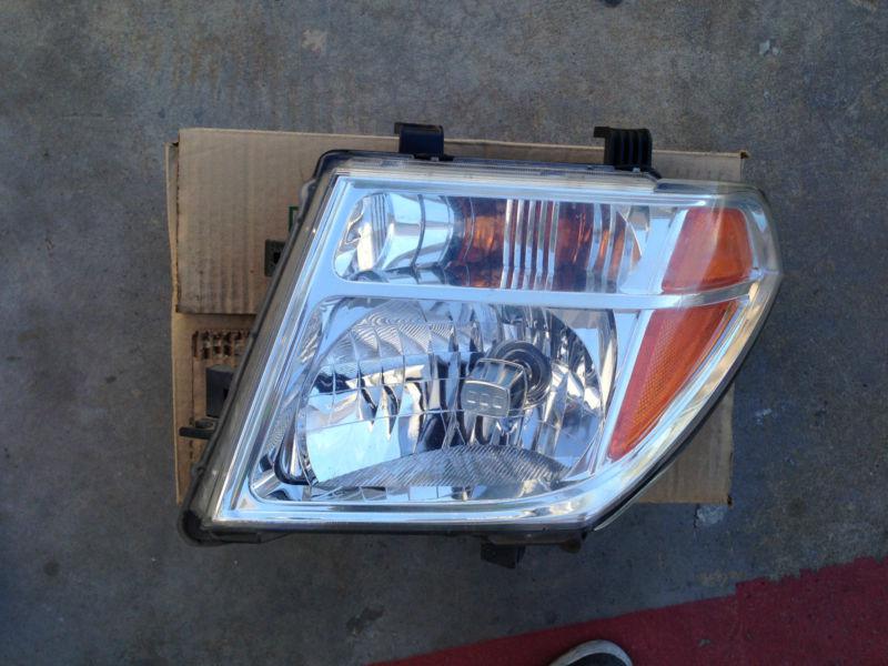 05 06 07 08  nissan frontier pathfinder headlight lh oem