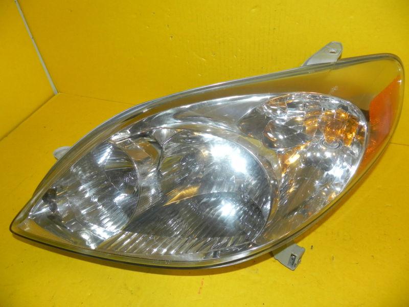 03 04 05 06 07 08 toyota matrix left driver headlight oem