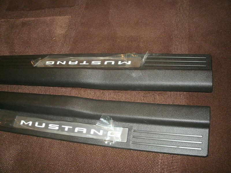 2010 2011 ford mustang lighted door sill plates new factory pair oem original