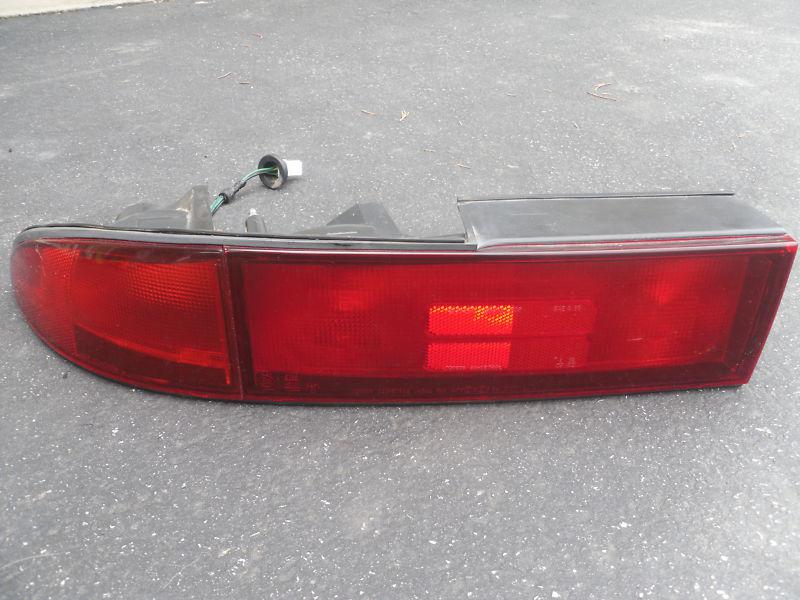 1994 mitsubishi 3000gt left tail light