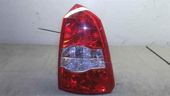 06 2006 suzuki forenza passenger rh taillight lamp oem