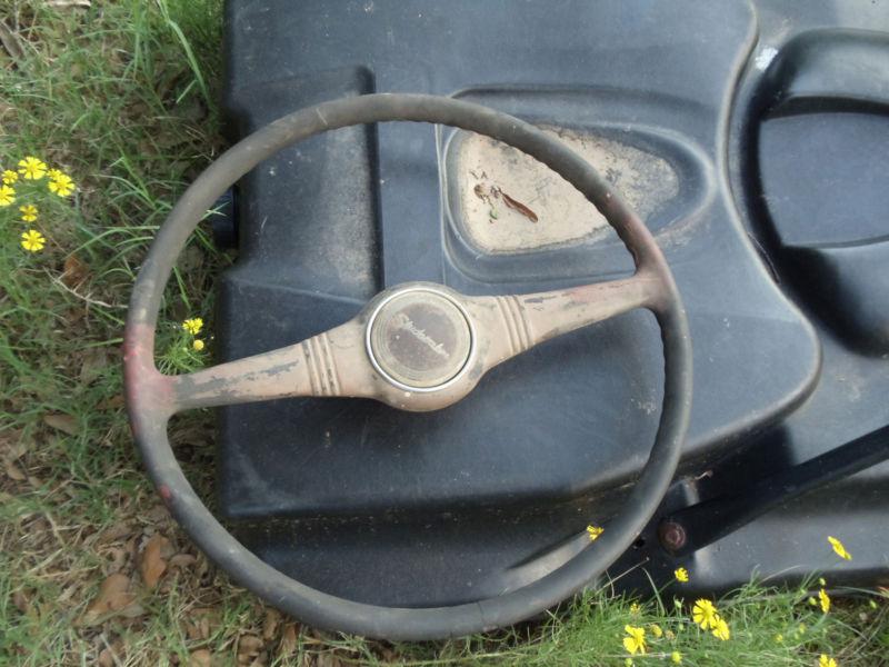 M5 studebaker pickup steering wheel and horn button