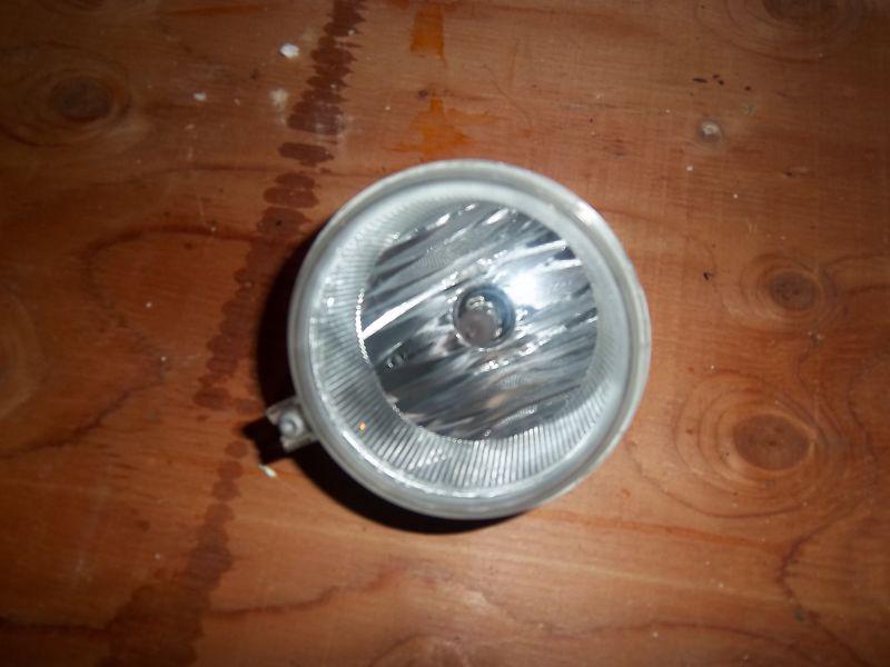 05-09 mopar l/h fog light