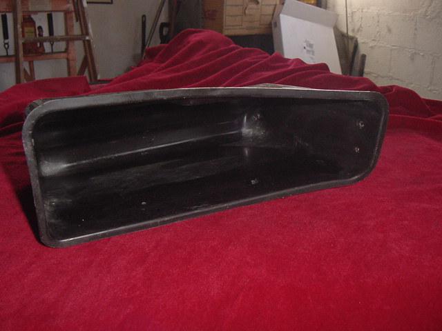 Oe very good glove box mgb mgbgt 72-80 molded plastic nla