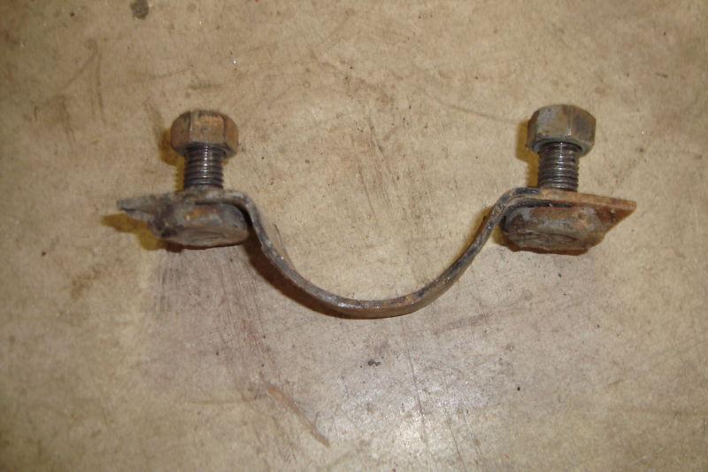 1973-87 chevy pickup steering column cab bracket used gm