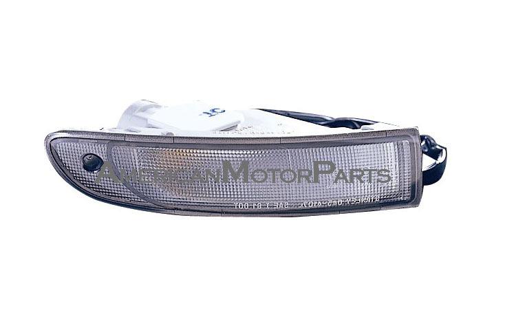 Passenger side replacement bumper park turn signal light 99-00 mazda millenia