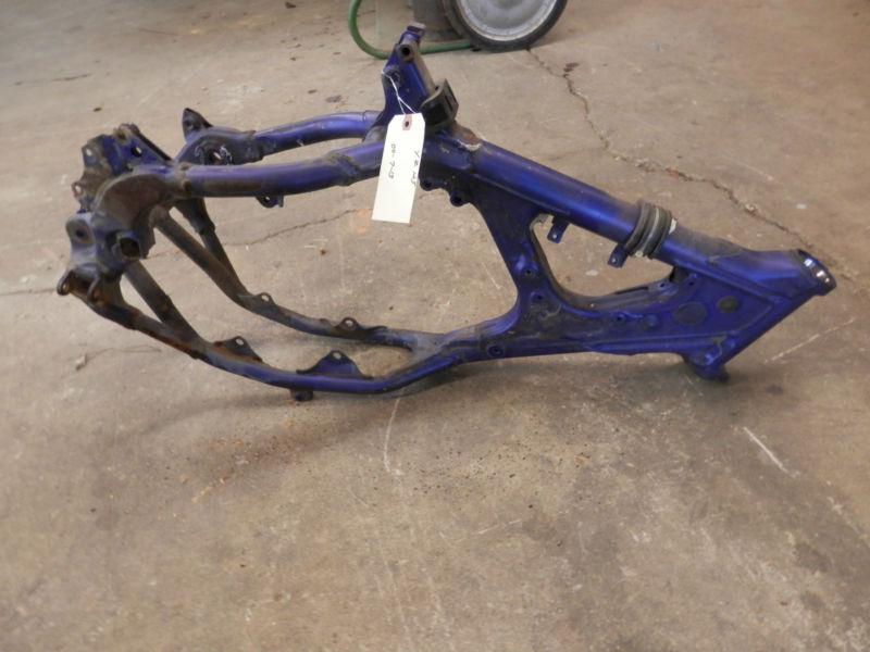 2000 yamaha yz125  frame 