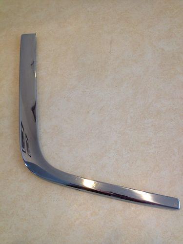 Mercedes front left bumper trim