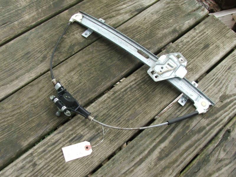 Manuel window regulator for 01-05 honda civic 2dr passenger side