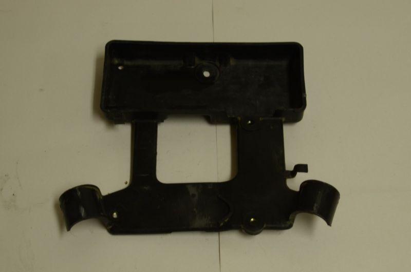 Yamaha xj 550 maxim fuse block holder