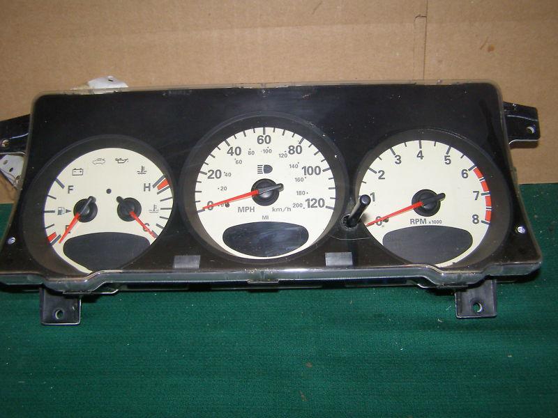 2003 chrysler pt cruiser speedometer cluster  w/o turbo 