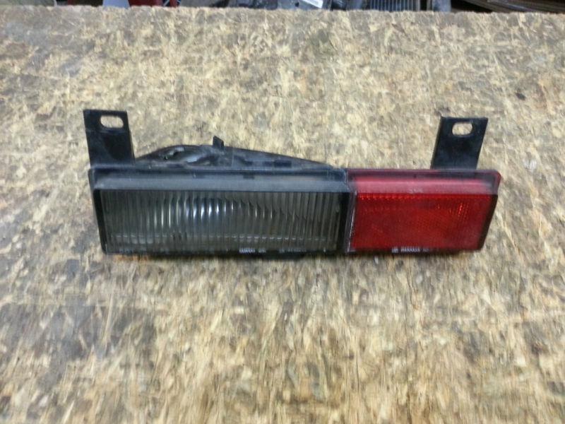 91-96 c4 corvette rear marker light lh driver side