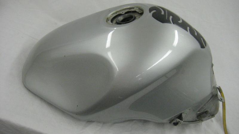 Kawasaki ninja fuel tank gas tank fuel cell zx6 zx600e zx600 zzr600   fits 94-04