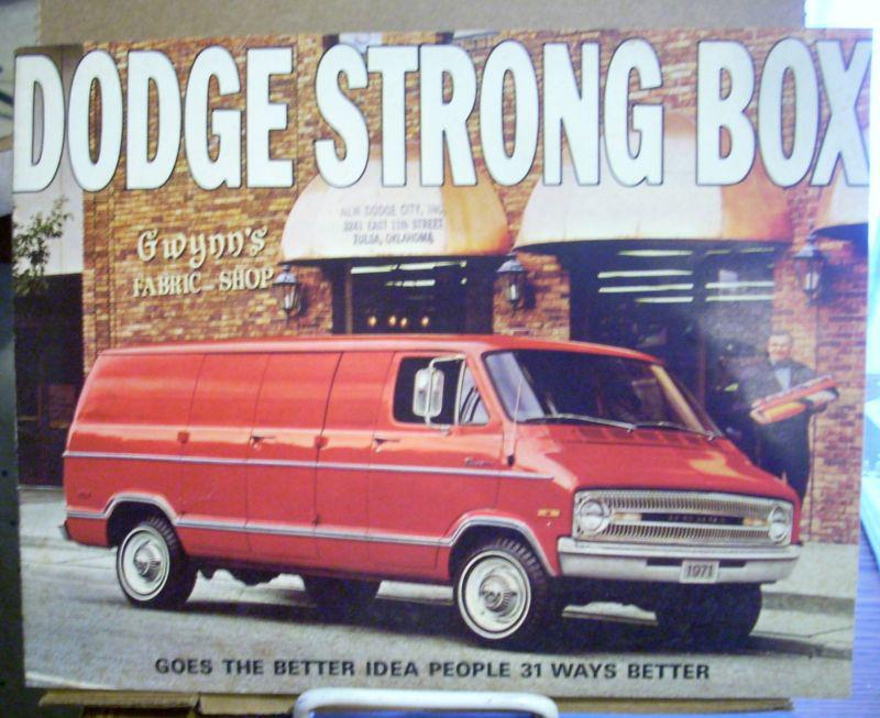 1971 71 dodge van sales brochure b100 b200 b300 models