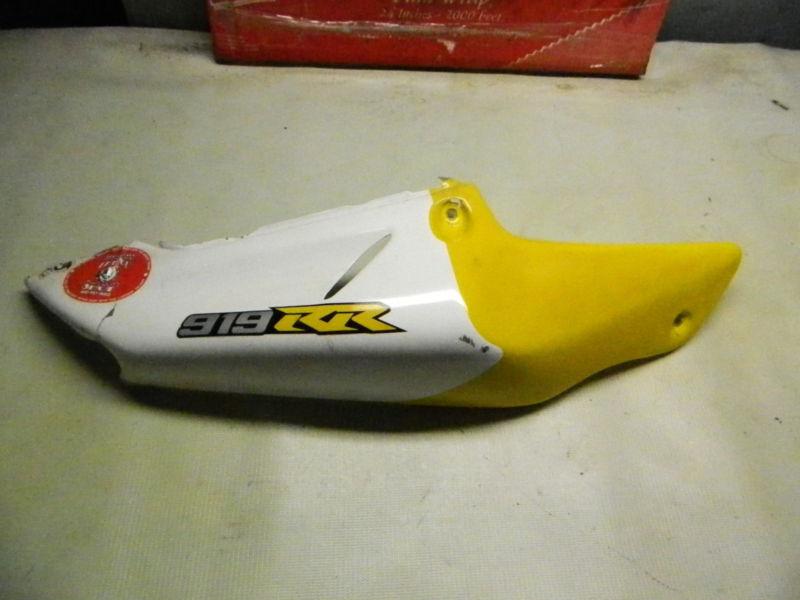 98 honda cbr 900 cbr900 rr 919 cbr919 right rear back side cover panel cowl