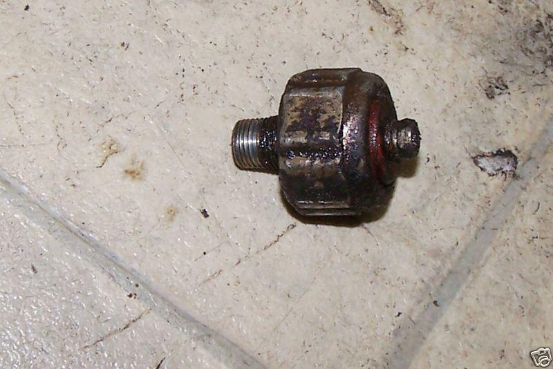 Oil pressure sensor   xs400 yamaha xs 400 01-1977