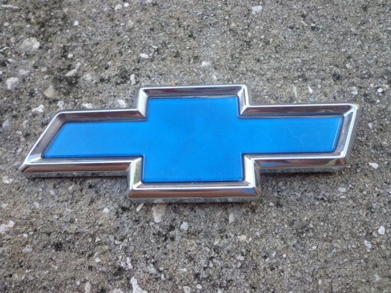 Oem factory genuine stock chevy chevrolet blue emblem badge logo cavalier lumina