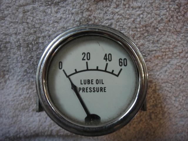 Vintage lube oil pressure gauge 