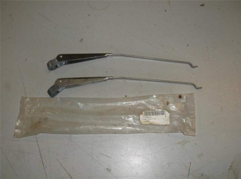 Jeep cj windshdield wiper arms cj5 cj7 scrambler 76-86 new nos?