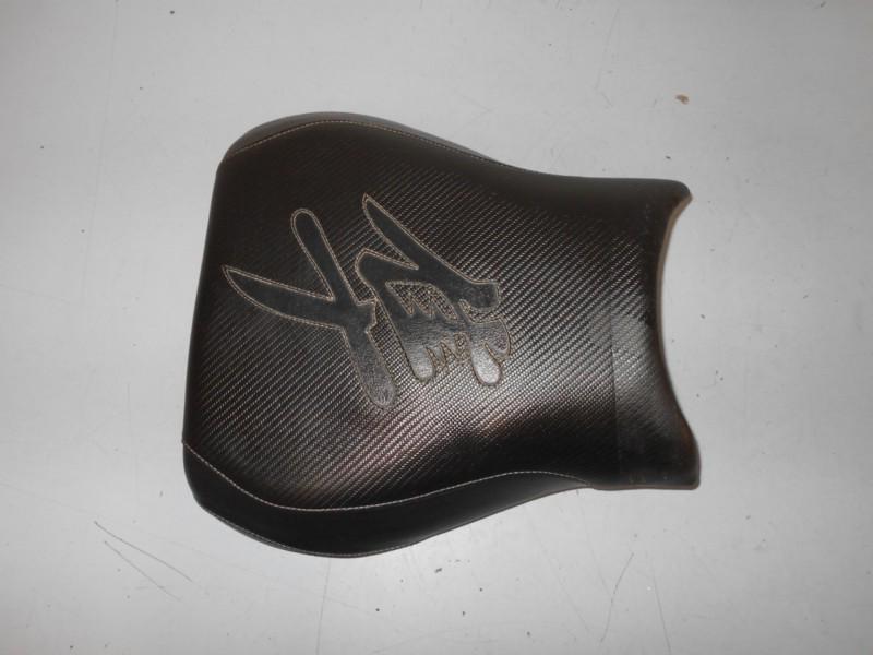 #5218 - 2003 03 04 05 06 07 suzuki hayabusa  custom driver seat