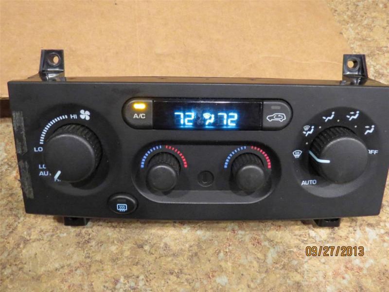 99-04 jeep grand cherokee climate control digital 03 02 01 00 p55115903 *