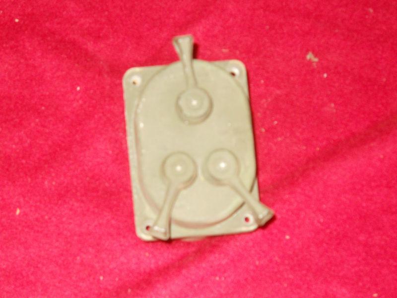 Nos military vehicle 3 lever light switch