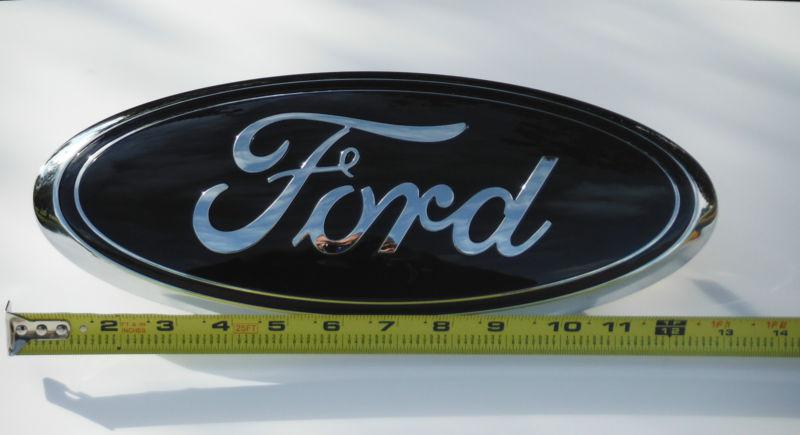  ~new ford 13 inch front grille emblem oem 2011-2014 f-250, f-350, f-450, f-550 