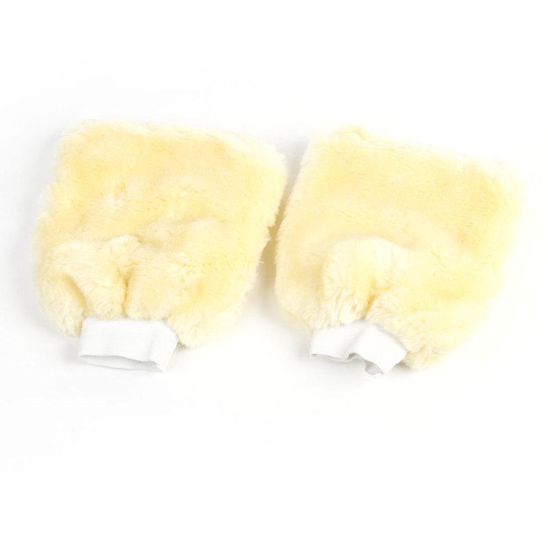 Elastic caliber beige plush gloves 2pcs for car cleaning