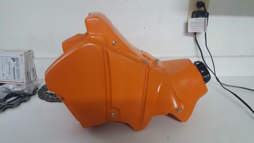 04 - 07 ktm smr, exc supermoto clarke 3 gallon tank