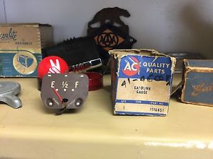 Nos 1941 to 1948 6 volt chevrolet cars fuel gauge including all fleetlines