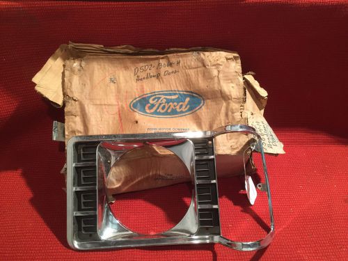 1975-77 ford granada headlamp door  l/h