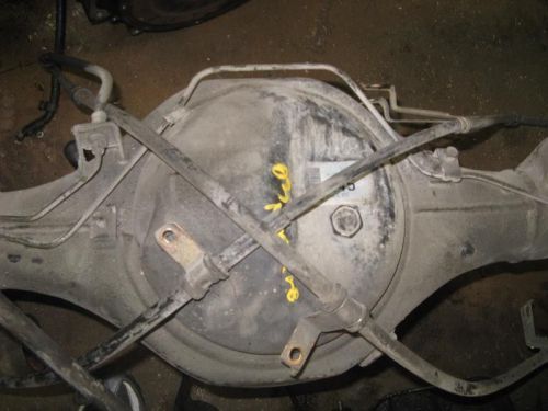 00 01 02 03 montero sport * rear carrier / center chunk / differential *  12470