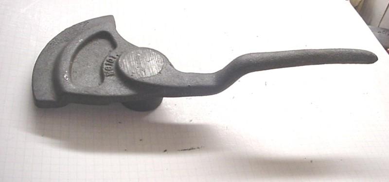 Whizzer  kick pedal casting