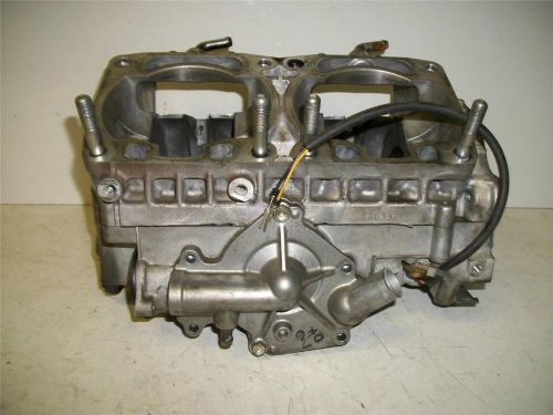 07 arctic cat f6 600 crankcase w / water pump u4