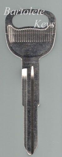 Key blank fits kia sephia sedona sportage