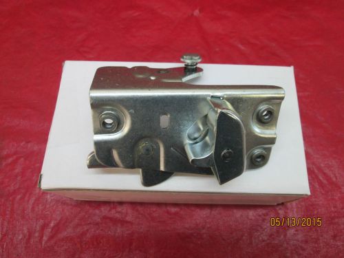 1952-55 chevy &amp; gmc truck left hand door lock latch assembly