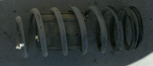 1992 ford mustang gt 5.0l convertible rear l/h driver side coil spring - oem