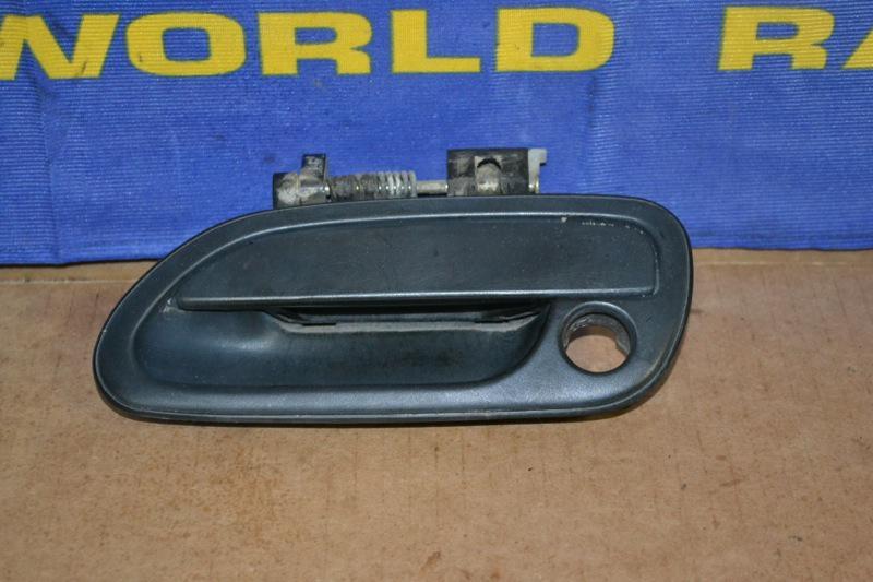 95 96 97 98 99 subaru legacy door handle left front black factory oem used