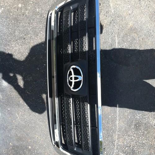 2012 tundra grille