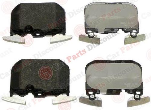 New replacement brake pad set, 34 10 6 859 067